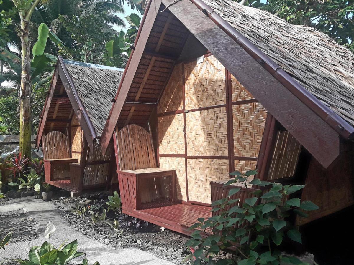 Lhoyjean Garden Hostel Batuan Exterior photo