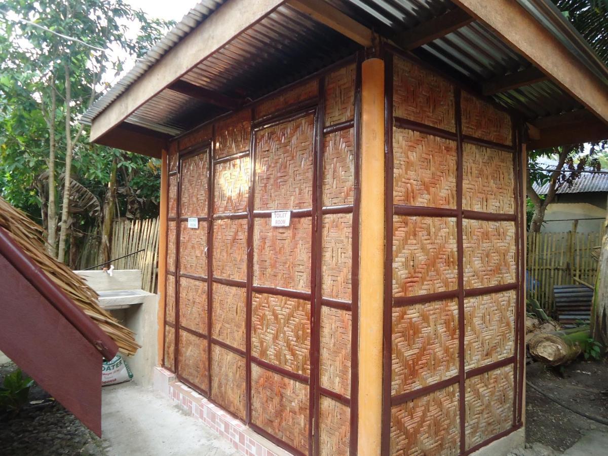 Lhoyjean Garden Hostel Batuan Exterior photo