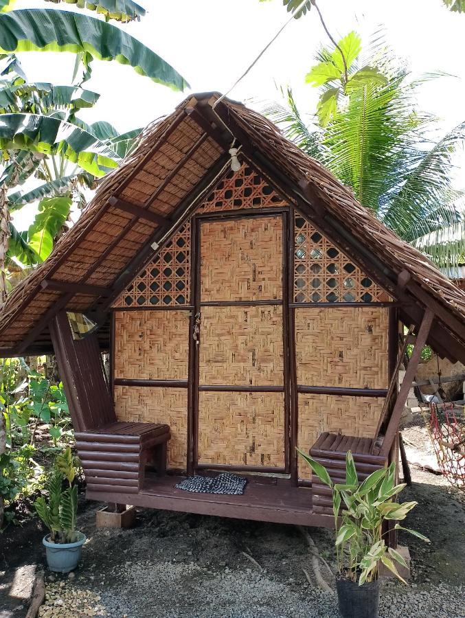 Lhoyjean Garden Hostel Batuan Exterior photo