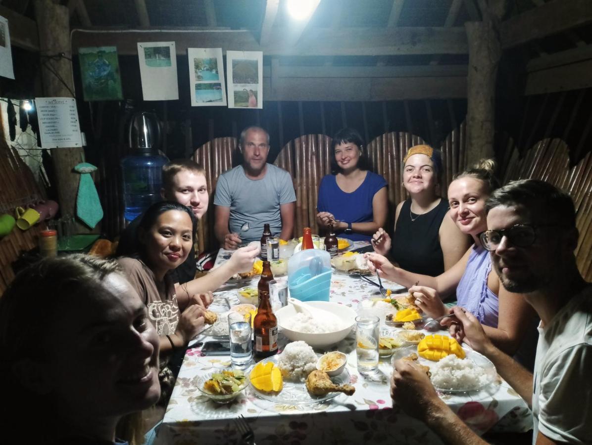 Lhoyjean Garden Hostel Batuan Exterior photo