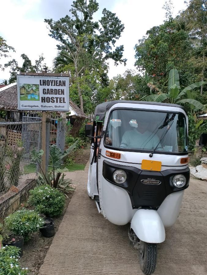 Lhoyjean Garden Hostel Batuan Exterior photo